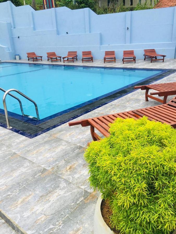 Moon Bridge Beach Resort 马特勒 外观 照片