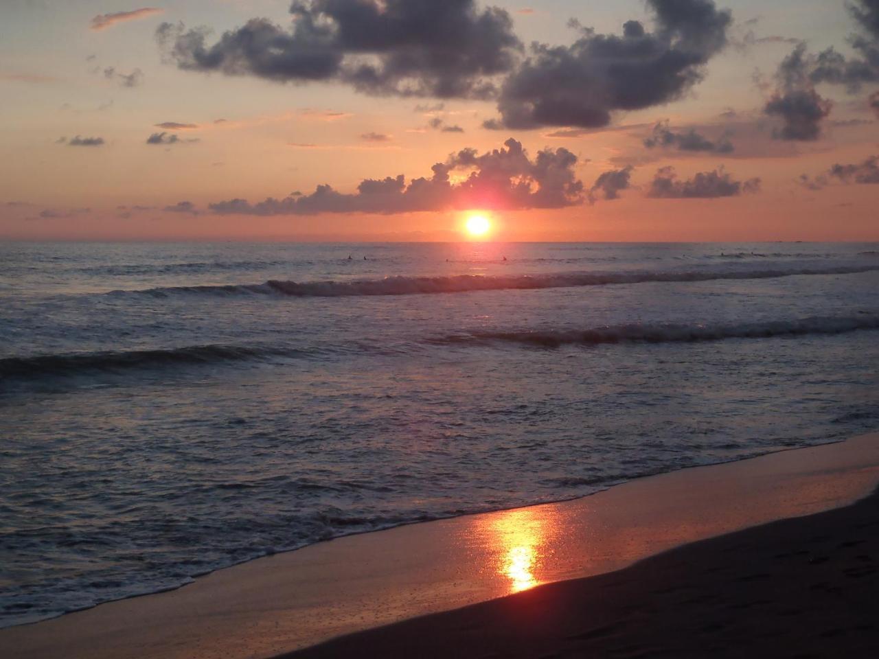Moon Bridge Beach Resort 马特勒 外观 照片